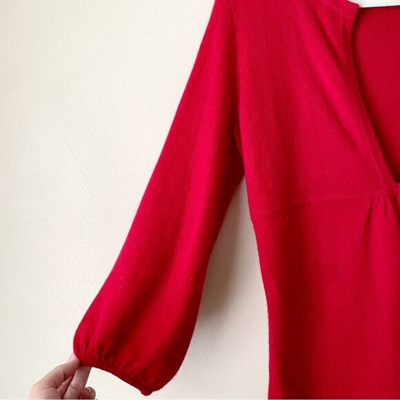 Prive Cashmere | 100% Cashmere V-neck Sweater 3/4 Sleeves Holiday Red Small - Picture 3 of 5